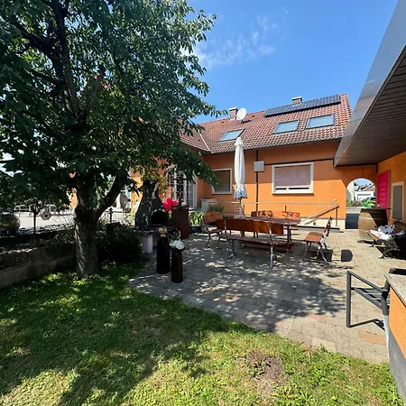 B&b's Im Aischgrund * Adelsdorf