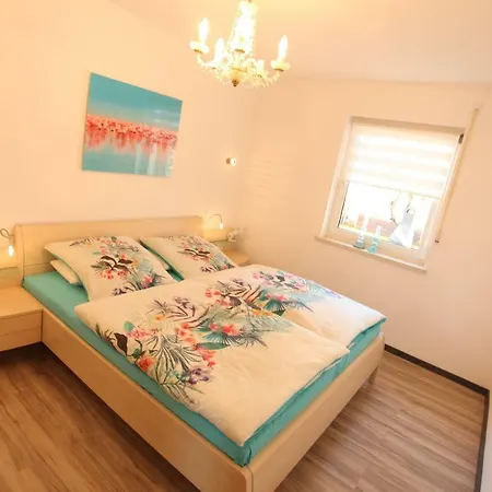 Apartament B&b's Im Aischgrund *