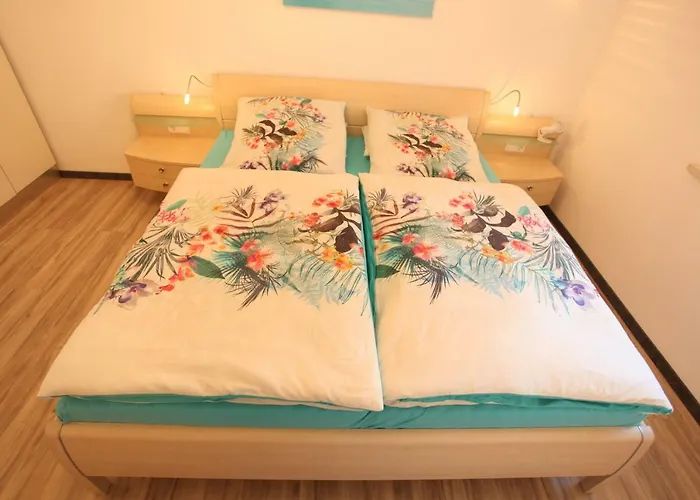 B&b's Im Aischgrund * אדלסדורף